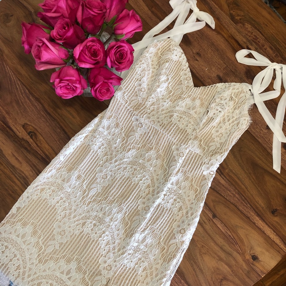 NWT lulu’s white lace dress